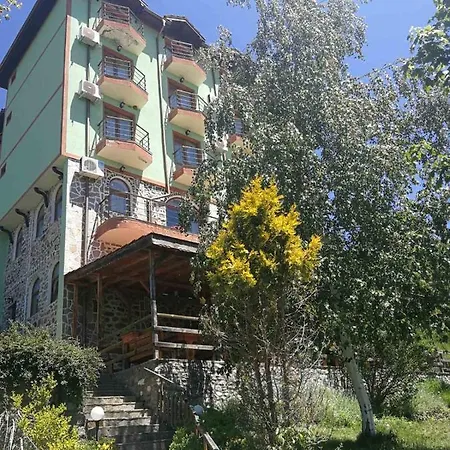 Хотел варненци