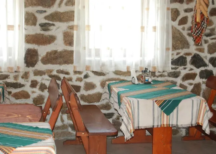 Хотел варненци Laki